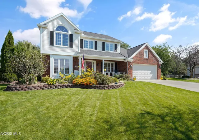 Photo 2 of Sale Pending at 1803 Arrow Ln, Perrysburg, OH 43551 | MLS# 10013319 | Listing updated on 2026-10-07