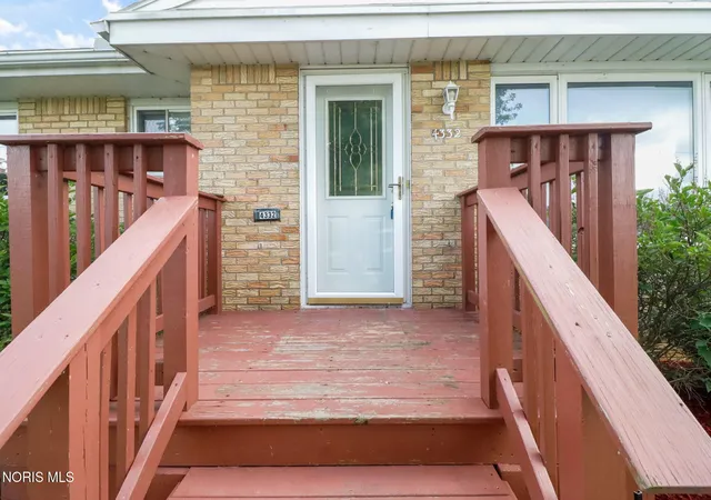 Photo 3 of Single family home for sale at 4332 289th Street, Toledo, OH 43611 | MLS# 10013297 | Listing updated on 2026-09-22