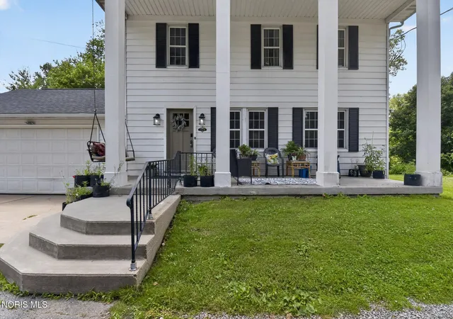Single family home for sale at 1518 Eastgate Rd, Toledo, OH 43614 | MLS# 10013276 | Listing updated on 2026-09-13