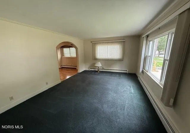 Photo 2 of Single family home for sale at 1033 Branleigh Dr, Toledo, OH 43612 | MLS# 10013250 | Listing updated on 2026-09-12