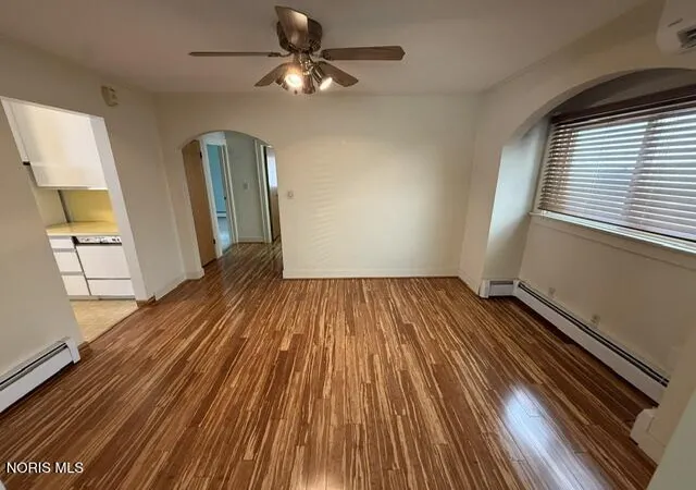 Photo 4 of Single family home for sale at 1033 Branleigh Dr, Toledo, OH 43612 | MLS# 10013250 | Listing updated on 2026-09-12