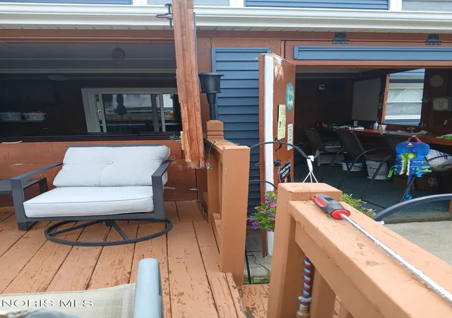 Photo 3 of Single family home for sale at 5203 Planet Ave, Toledo, OH 43623 | MLS# 10013311 | Listing updated on 2026-10-15