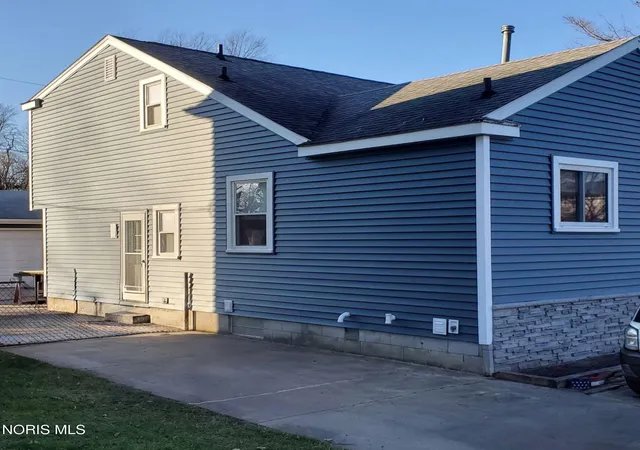 Single family home for sale at 5203 Planet Ave, Toledo, OH 43623 | MLS# 10013311 | Listing updated on 2026-09-11