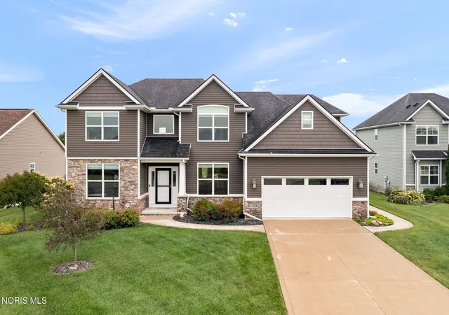 Photo 1 of Single family home for sale at 5584 Red Hawk Ln, Sylvania, OH 43560 | MLS# 10013322 | Listing updated on 2026-09-14