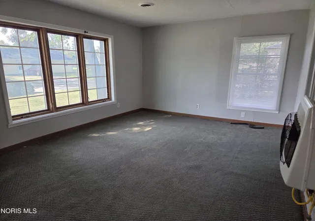 Photo 4 of Single family home for sale at 502 W Jackson St, Paulding, OH 45879 | MLS# 10013318 | Listing updated on 2026-09-14