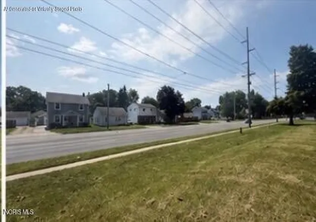 Photo 2 of Land for sale at 2836 W Laskey Rd, Toledo, OH 43613 | MLS# 10013364 | Listing updated on 2026-09-14