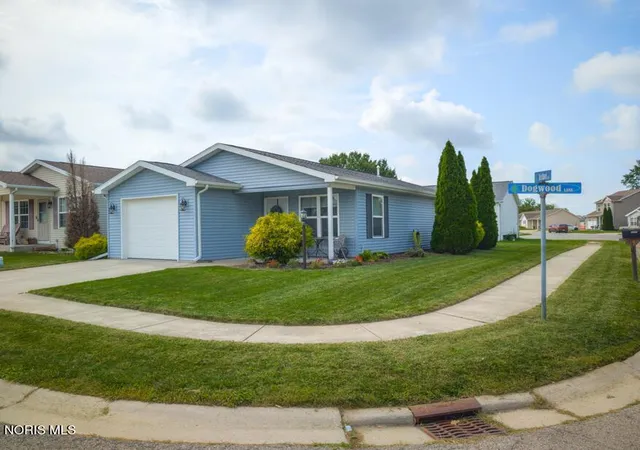 Photo 4 of Single family home for sale at 2240 Redbud Ln, Delta, OH 43515 | MLS# 10013309 | Listing updated on 2026-10-02