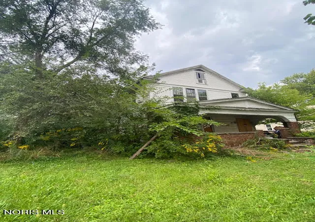 Photo 2 of Single family home for sale at 612 Forsythe St, Toledo, OH 43605 | MLS# 10013312 | Listing updated on 2026-09-11