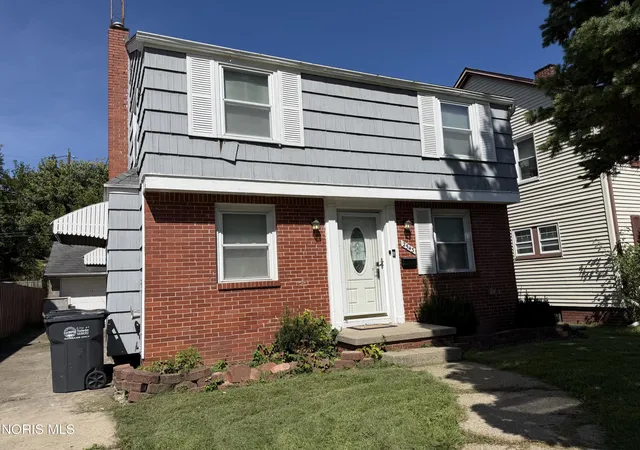 Photo 1 of Single family home for sale at 2543 Rosedale Ave, Toledo, OH 43606 | MLS# 10013429 | Listing updated on 2026-10-14
