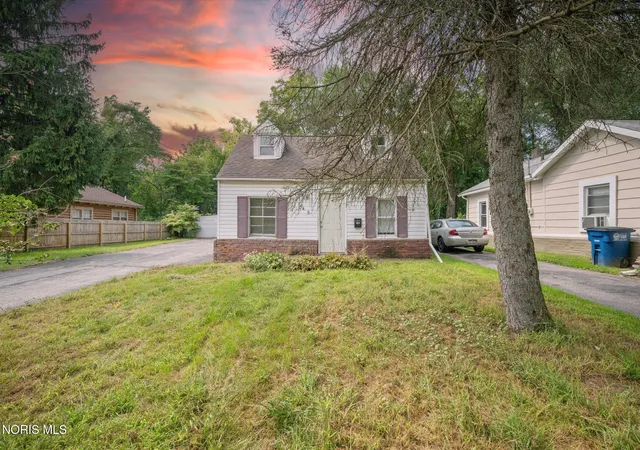 Photo 1 of Single family home for sale at 649 Elysian Ave, Toledo, OH 43607 | MLS# 10013366 | Listing updated on 2026-09-16