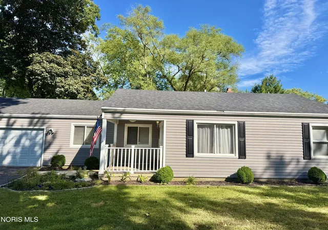 Photo 1 of Single family home for sale at 4546 Vineyard Rd, Toledo, OH 43623 | MLS# 10013346 | Listing updated on 2026-09-29
