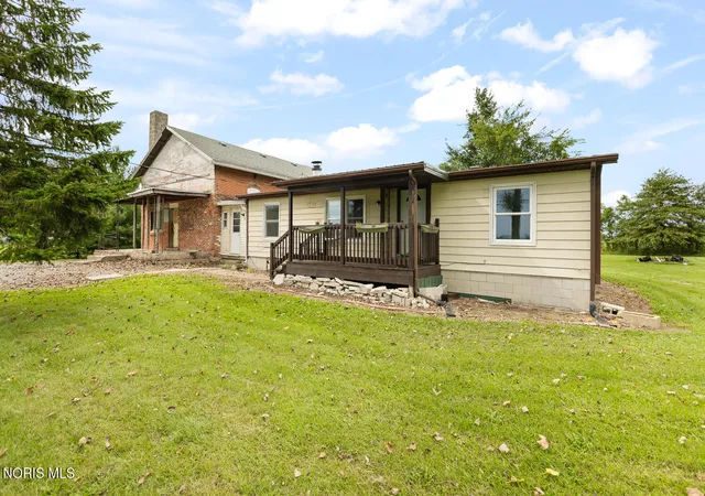 Photo 1 of Single family home for sale at 17902 State Rte 2, Wauseon, OH 43567 | MLS# 10013352 | Listing updated on 2026-09-14