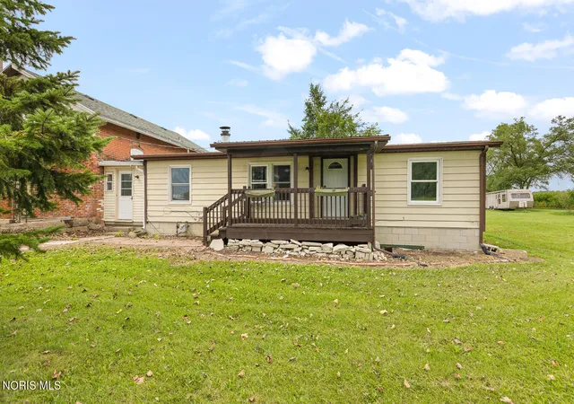 Photo 3 of Single family home for sale at 17902 State Rte 2, Wauseon, OH 43567 | MLS# 10013352 | Listing updated on 2026-09-14