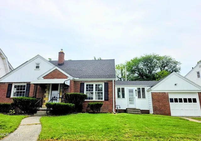Photo 26 of Sale Pending at 2826 Latonia Blvd, Toledo, OH 43606 | MLS# 10013361 | Listing updated on 2026-10-24