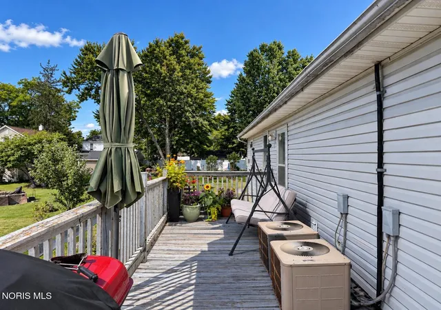 Photo 3 of Multi family home for sale at 521 River St, Findlay, OH 45840 | MLS# 10013413 | Listing updated on 2026-09-22