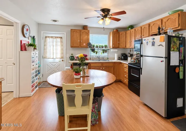 Photo 3 of House for sale at 521 River St, Findlay, OH 45840 | MLS# 10013413 | Listing updated on 2026-09-22