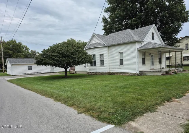 Photo 2 of Single family home for sale at 144 W Cooper St, Mc Comb, OH 45858 | MLS# 10013398 | Listing updated on 2026-09-25