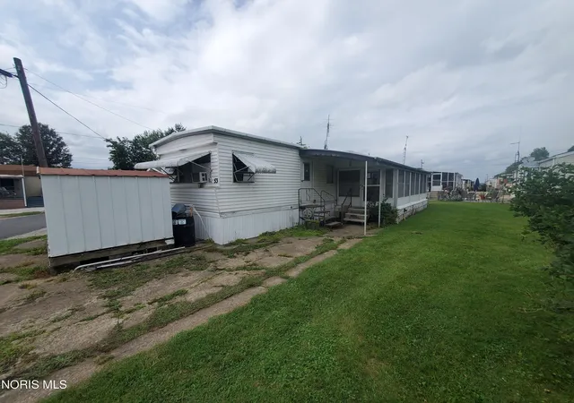 Photo 1 of Manufactured home for sale at 3500 W Willow Beach Rd #53, Port Clinton, OH 43452 | MLS# 10013380 | Listing updated on 2026-09-14