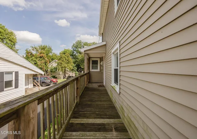 Photo 3 of Single family home for sale at 123 N Blanchard St, Findlay, OH 45840 | MLS# 10013451 | Listing updated on 2026-09-30