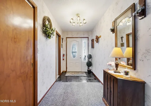 Photo 3 of Single family home for sale at 1501 Marcelle Ave, Findlay, OH 45840 | MLS# 10013399 | Listing updated on 2026-09-21