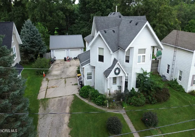 Single family home for sale at 406 Providence St, Delta, OH 43515 | MLS# 10013401