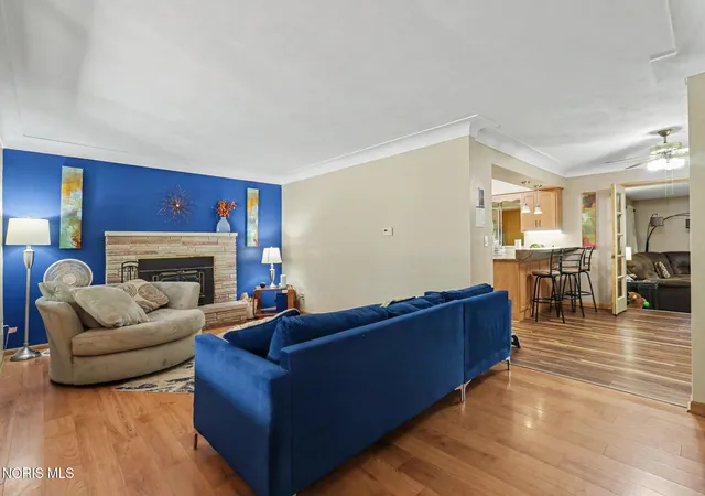 Photo 3 of Single family home for sale at 3806 Glendale Ave, Toledo, OH 43614 | MLS# 10013426 | Listing updated on 2026-10-27