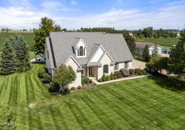 Photo 1 of Single family home for sale at 2160 Co Rd M, Swanton, OH 43558 | MLS# 10013432 | Listing updated on 2026-09-22