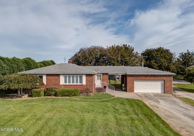 Photo 2 of Sale Pending at 8549 Jerusalem Rd, Curtice, OH 43412 | MLS# 10013465 | Listing updated on 2026-09-24