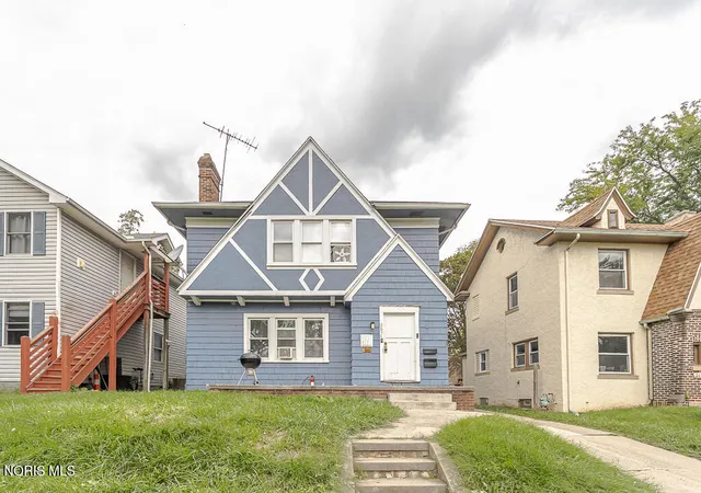 Multi family home for sale at 2634 Calverton Rd, Toledo, OH 43607 | MLS# 10013453