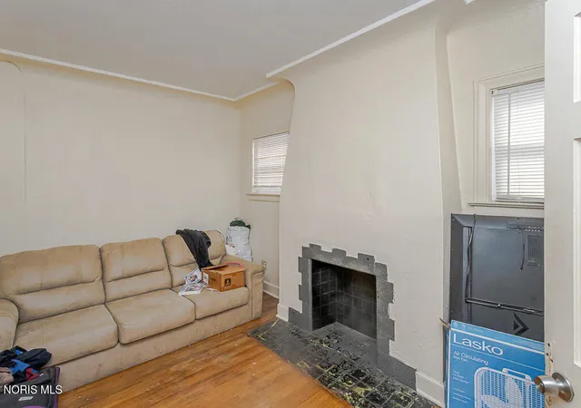 Photo 2 of Multi family home for sale at 2634 Calverton Rd, Toledo, OH 43607 | MLS# 10013453 | Listing updated on 2026-09-19