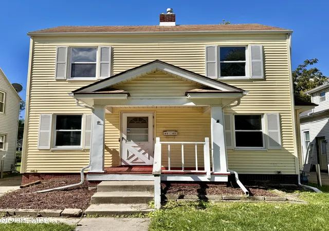 Photo 1 of Single family home for sale at 4557 Eastway St, Toledo, OH 43612 | MLS# 10013445 | Listing updated on 2026-10-02