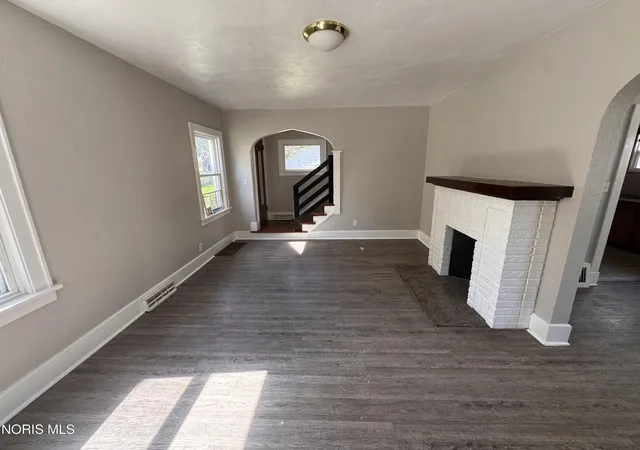 Photo 3 of Single family home for sale at 4557 Eastway St, Toledo, OH 43612 | MLS# 10013445 | Listing updated on 2026-10-02