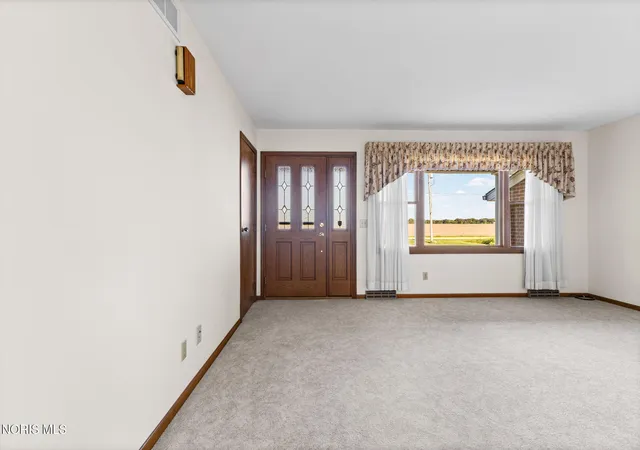 Photo 4 of Single family home for sale at 2442 S Opfer Lentz Rd, Elmore, OH 43416 | MLS# 10013456 | Listing updated on 2026-09-21