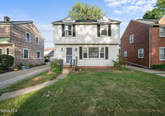 Photo 22 of Single family home for sale at 3840 Elmhurst Rd, Toledo, OH 43613 | MLS# 10013487 | Listing updated on 2026-10-23