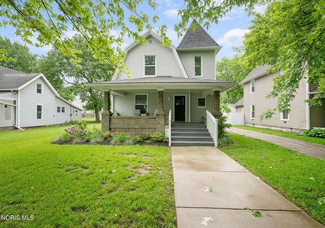 Photo 3 of Single family home for sale at 308 Monroe St, Delta, OH 43515 | MLS# 10013440 | Listing updated on 2026-09-15