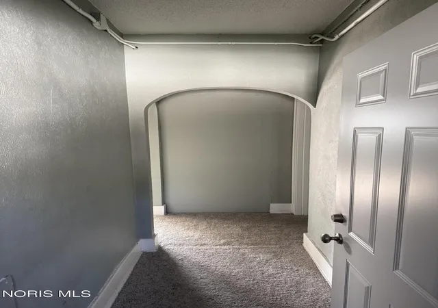 Photo 2 of Multi family home for sale at 1752 Arlington Ave, Toledo, OH 43609 | MLS# 10013473 | Listing updated on 2026-09-30