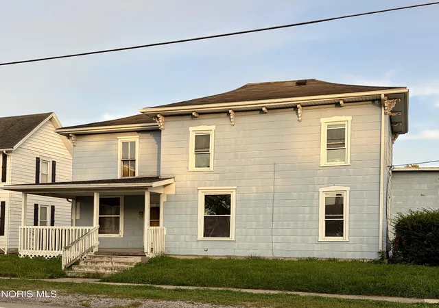Photo 1 of Single family home for sale at 306 S Main St, Columbus Grove, OH 45830 | MLS# 10013577 | Listing updated on 2026-09-30