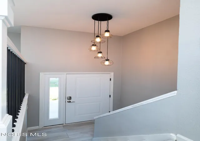 Photo 4 of Single family home for sale at 15 Duchess Ct, Tiffin, OH 44883 | MLS# 10013488 | Listing updated on 2026-09-22