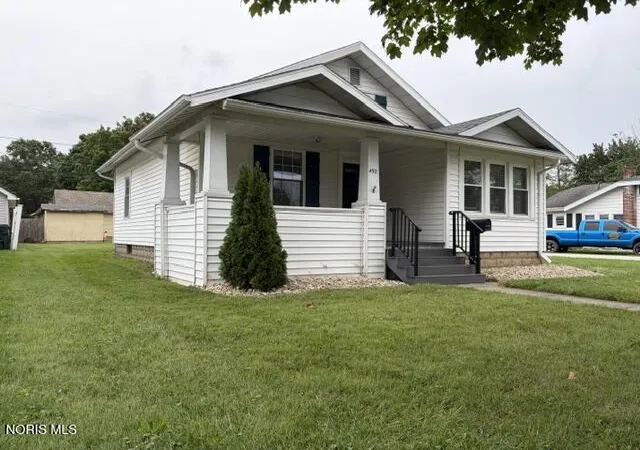 Photo 3 of Single family home for sale at 492 N Washington St, Tiffin, OH 44883 | MLS# 10013604 | Listing updated on 2026-09-22