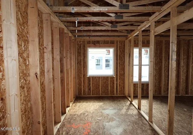 Photo 3 of Single family home for sale at 9152 Mile View Ct, Sylvania, OH 43560 | MLS# 10013460 | Listing updated on 2026-09-15