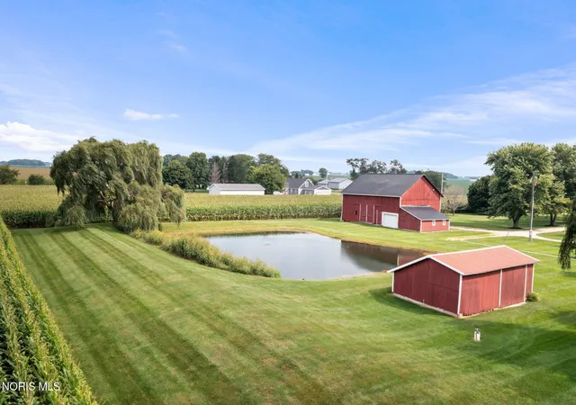 Photo 3 of Single family home for sale at 1508 S Ernsthausen Rd, Elmore, OH 43416 | MLS# 10013533 | Listing updated on 2026-10-06