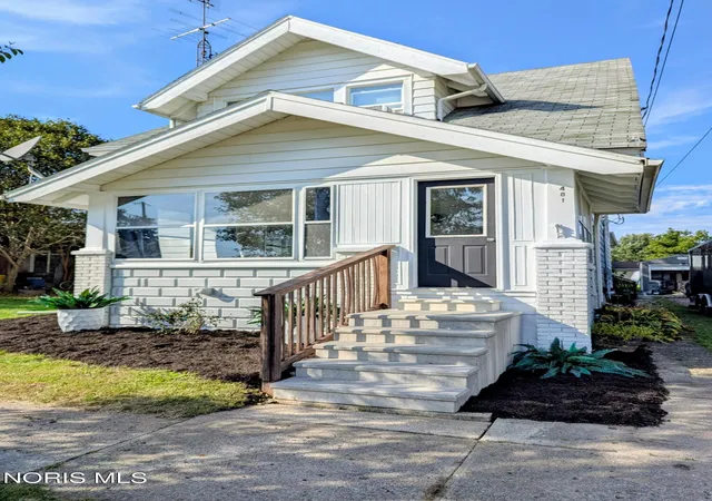 Photo 1 of Single family home for sale at 401 E Baubice St, Pioneer, OH 43554 | MLS# 10013512 | Listing updated on 2026-10-22