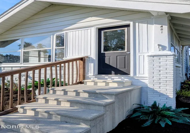 Photo 2 of Single family home for sale at 401 E Baubice St, Pioneer, OH 43554 | MLS# 10013512 | Listing updated on 2026-10-22