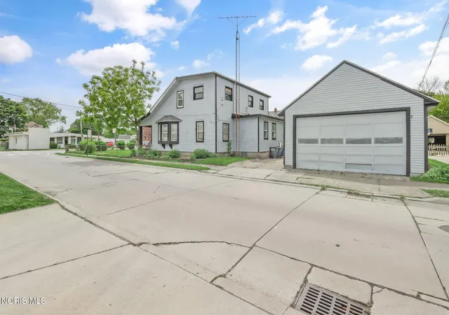 Photo 24 of Single family home for sale at 4927 N Summit St, Toledo, OH 43611 | MLS# 10013606 | Listing updated on 2026-09-21