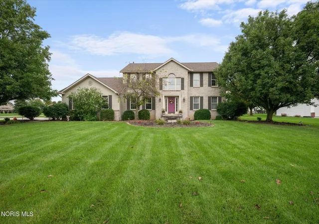 Single family home for sale at 22119 W Bittersweet Ln, Curtice, OH 43412 | MLS# 10013742
