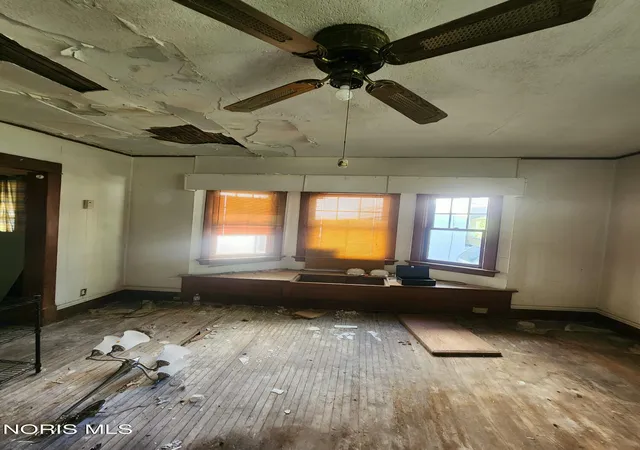 Photo 3 of Single family home for sale at 1445 Goodale Ave, Toledo, OH 43606 | MLS# 10013521 | Listing updated on 2026-10-18