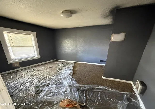 Photo 3 of Single family home for sale at 2732 Albion St, Toledo, OH 43610 | MLS# 10013523 | Listing updated on 2026-10-20