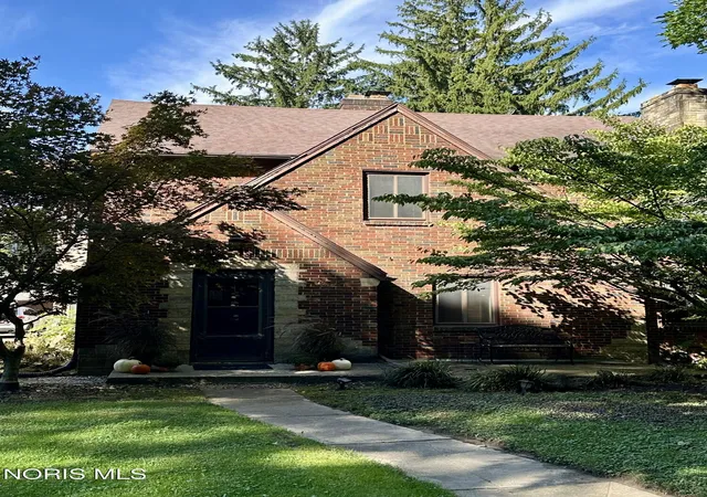 Photo 1 of Multi family home for sale at 2446 Kenwood Blvd, Toledo, OH 43606 | MLS# 10013644 | Listing updated on 2026-10-26