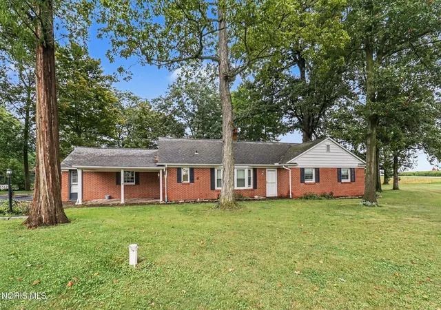 Photo 3 of Single family home for sale at 3512 Woodlane Dr, Archbold, OH 43502 | MLS# 10013568 | Listing updated on 2026-09-22