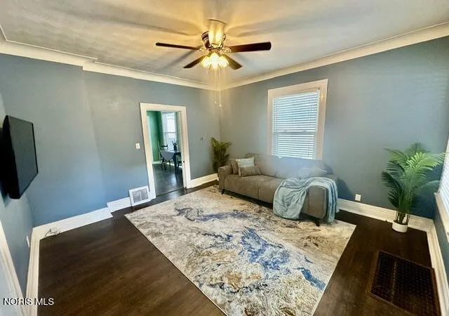 Photo 3 of Sale Pending at 190 Elm St, Rossford, OH 43460 | MLS# 10013537 | Listing updated on 2026-09-30